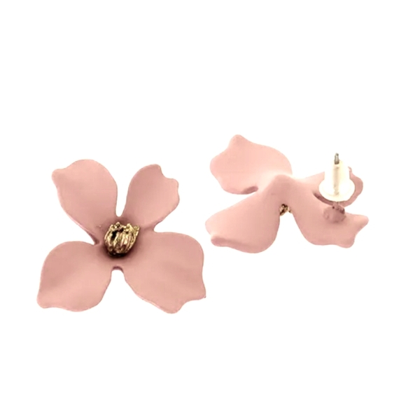 New Pink Flower Post Earrings 3D Floral Pretty Feminine Bohemian Flowers - Picture 2 of 5
